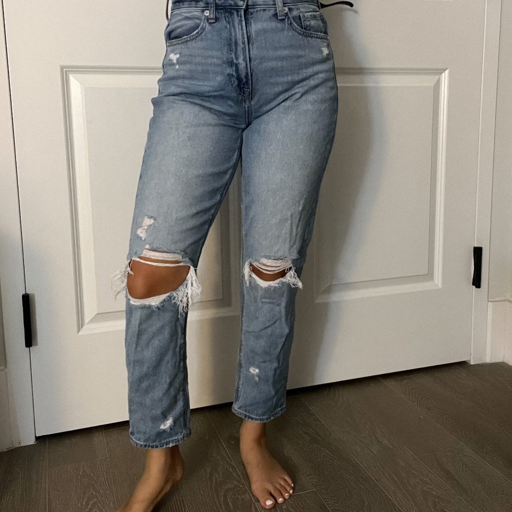 American Eagle Mom jeans